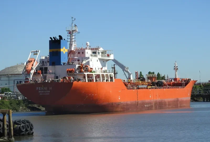 FERNI H Tanker IMO 9502441 photo 2