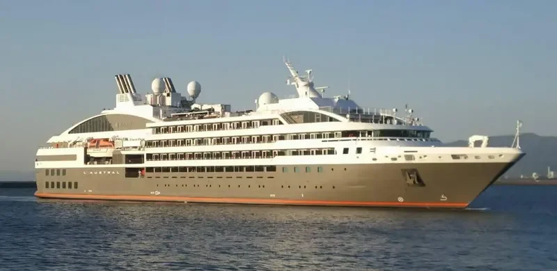 L'AUSTRAL Passenger Ship IMO 9502518 photo 4