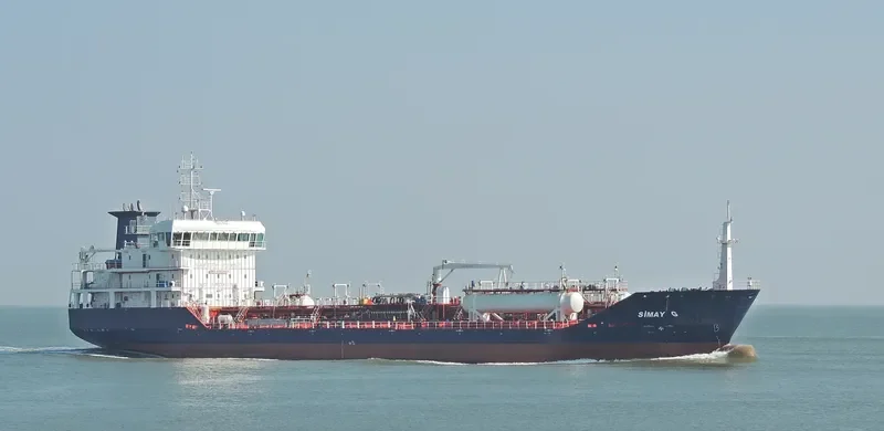 AVISOA Tanker IMO 9502661 photo 3