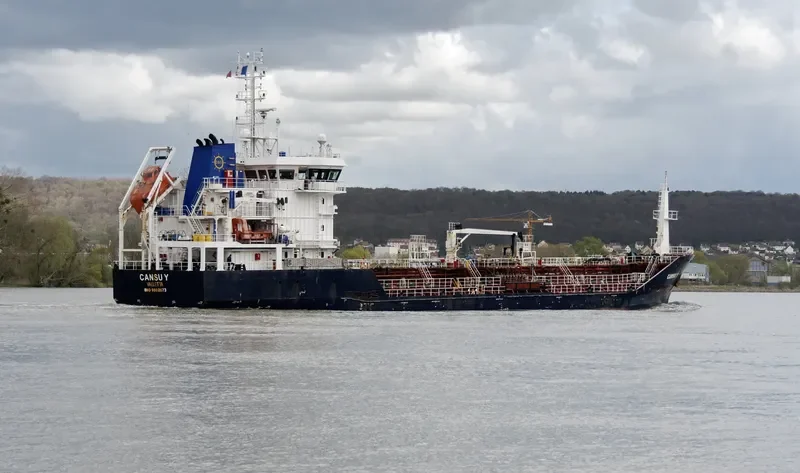 CANSU Y Tanker IMO 9502673 photo 9