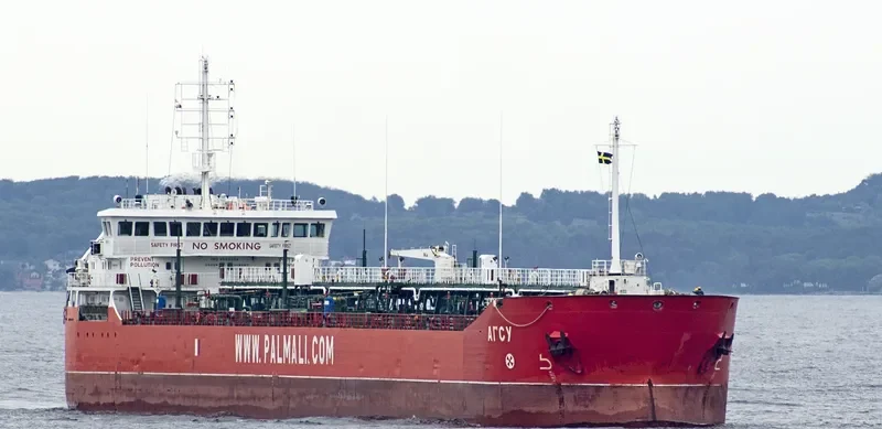 GENERAL SKOBELEV Tanker IMO 9503304 photo 9