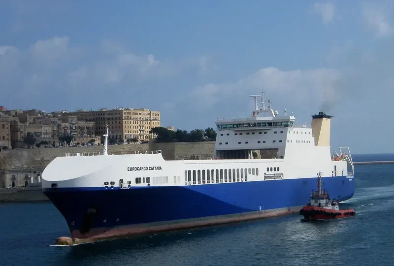 EUROCARGO CATANIA Ro-Ro IMO 9503627 photo 7