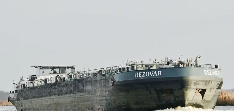 REZOVAR Tanker IMO 9503835 photo 9