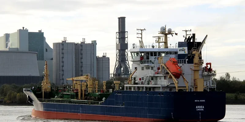 ARDEA Tanker IMO 9503902 photo 4