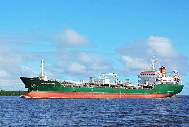 TRADEWIND LEGEND Tanker IMO 9503940 photo 8