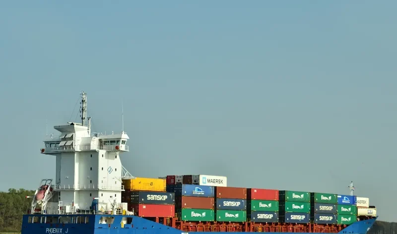 PHOENIX J Container Ship IMO 9504047 photo 5
