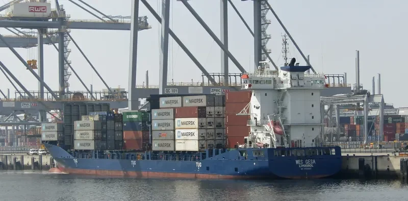 WES GESA Container Ship IMO 9504061 photo 8