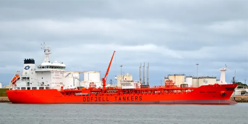 CORAL ESSBERGER Tanker IMO 9504205 photo 2