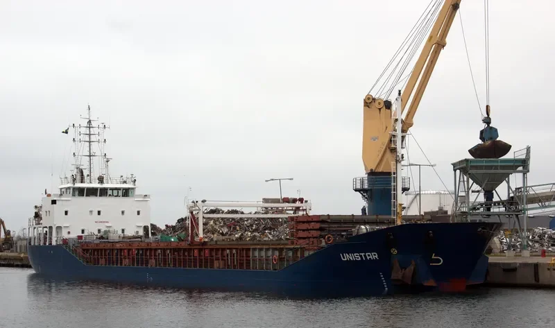 UNITAR Tanker IMO 9505687 photo 4