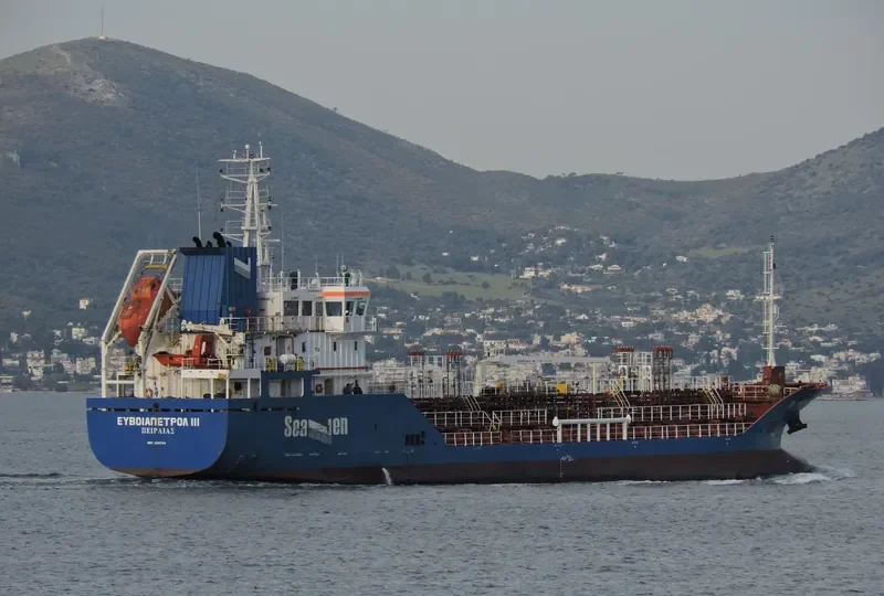 EVIAPETROL III Tanker IMO 9505754 photo 6