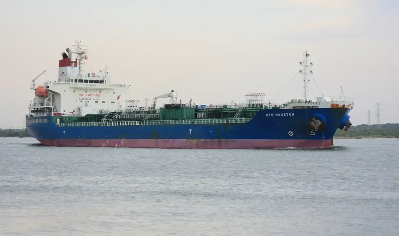 MTM HOUSTON Tanker IMO 9505924 photo 9