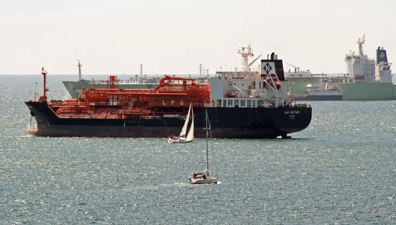 GAZ VENTURE General Cargo IMO 9506162 photo 6