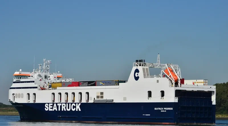 SEATRUCK PROGRESS Ro-Ro IMO 9506203 photo 9