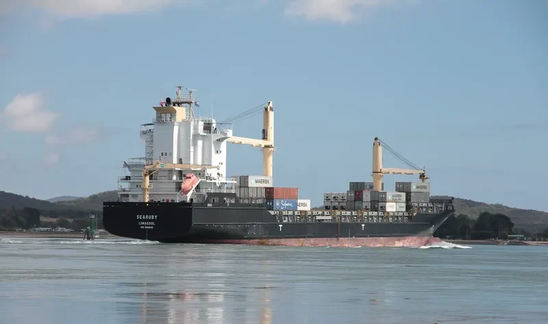 SAFEEN PRIDE Container Ship IMO 9506540 photo 10