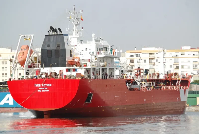 IVER ACTION Tanker IMO 9507984 photo 6