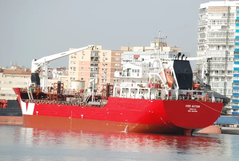 IVER ACTION Tanker IMO 9507984 photo 8