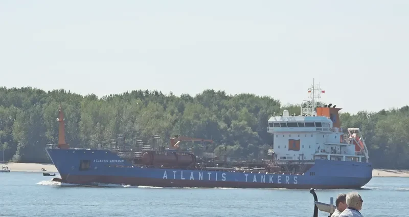 ATLANTIS ANDAMAN Tanker IMO 9508079 photo 9