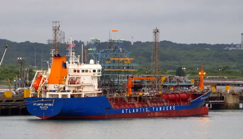 ATLANTIS ANTIBES Tanker IMO 9508108 photo 9