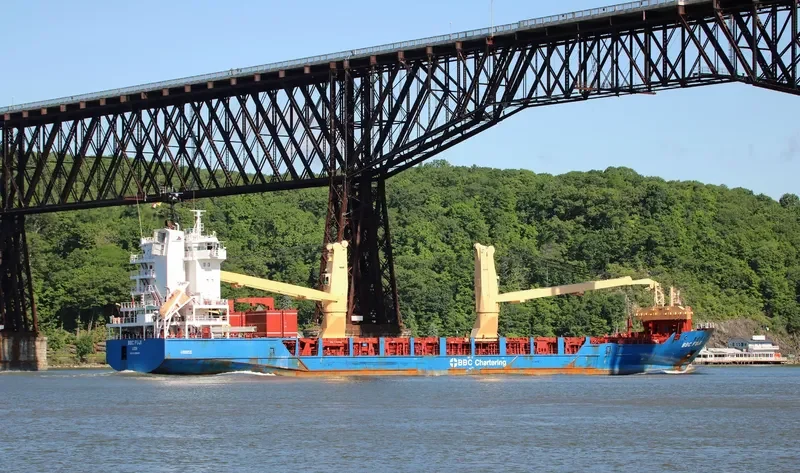 BBC FUJI General Cargo IMO 9508419 photo 10