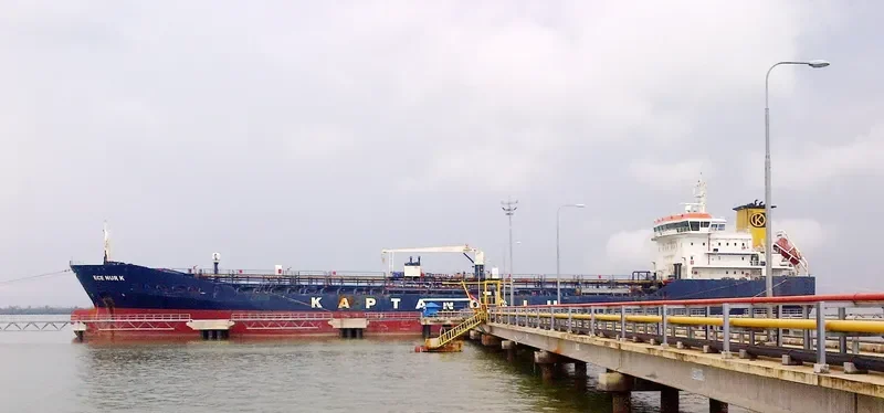 ECE NUR K Tanker IMO 9508720