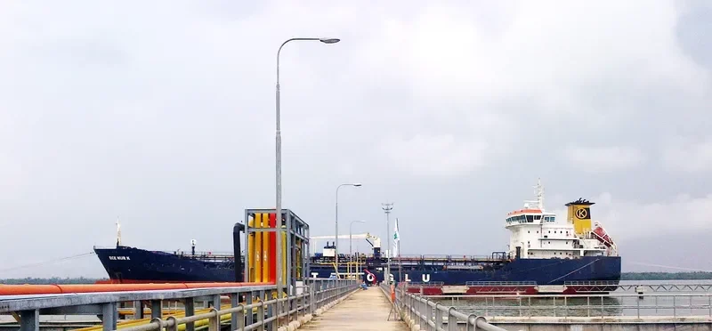 ECE NUR K Tanker IMO 9508720 photo 2