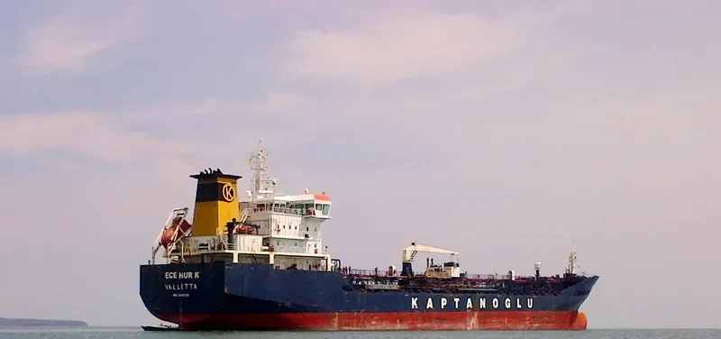 ECE NUR K Tanker IMO 9508720 photo 3