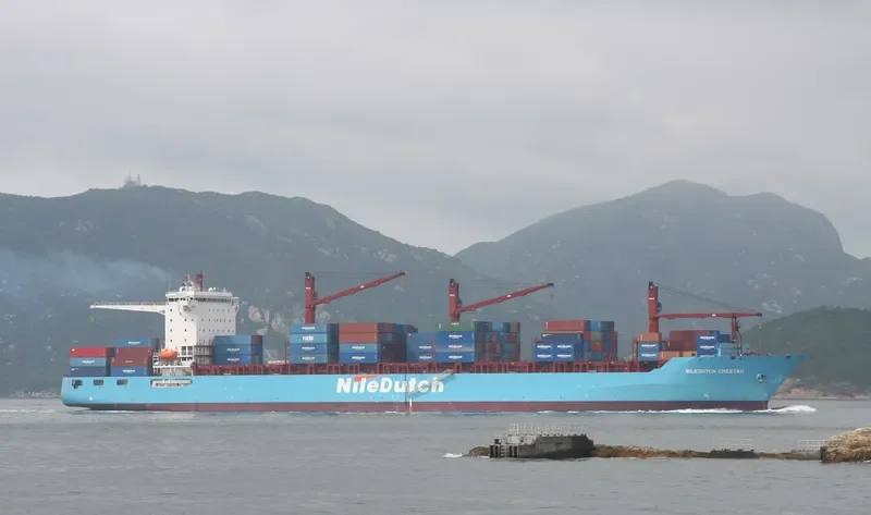 BOMAR BEIJING Container Ship IMO 9509140 photo 6
