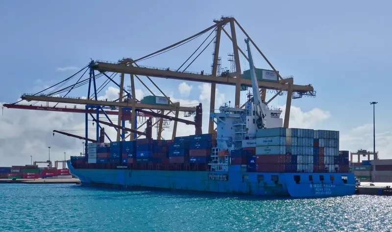GSL ALICE Container Ship IMO 9509164 photo 7