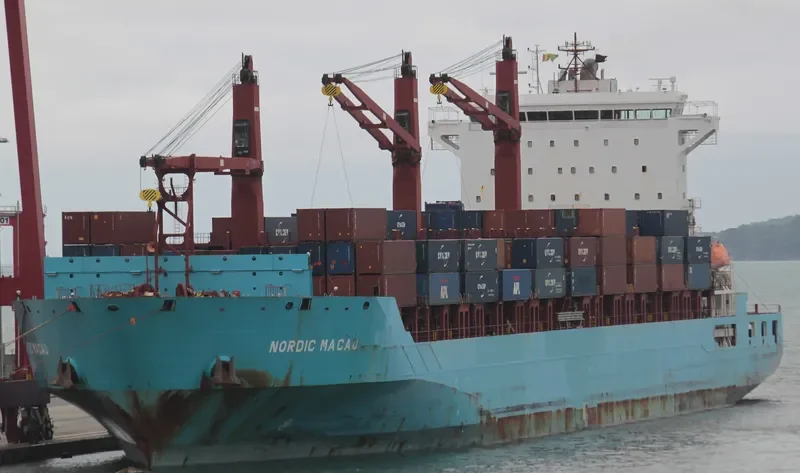 GSL ALICE Container Ship IMO 9509164 photo 10