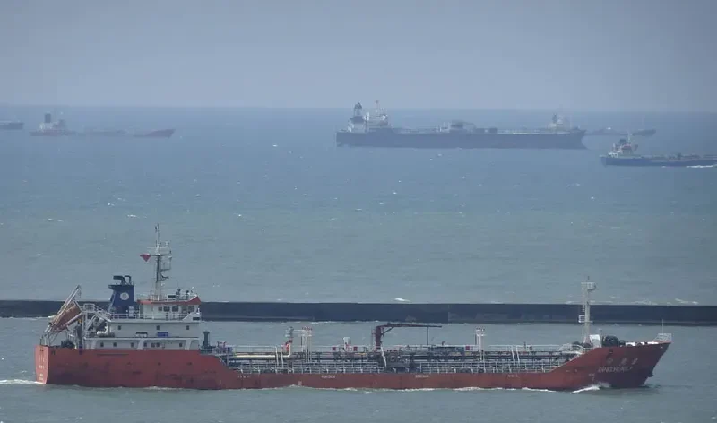 DING HENG 9 Tanker IMO 9509413