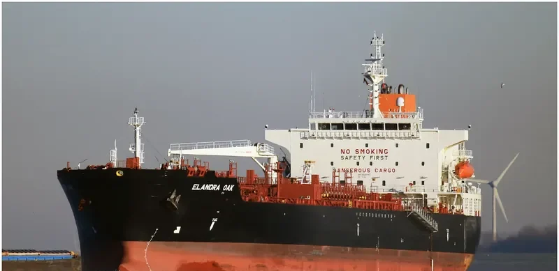 ELANDRA OAK Tanker IMO 9509449 photo 9