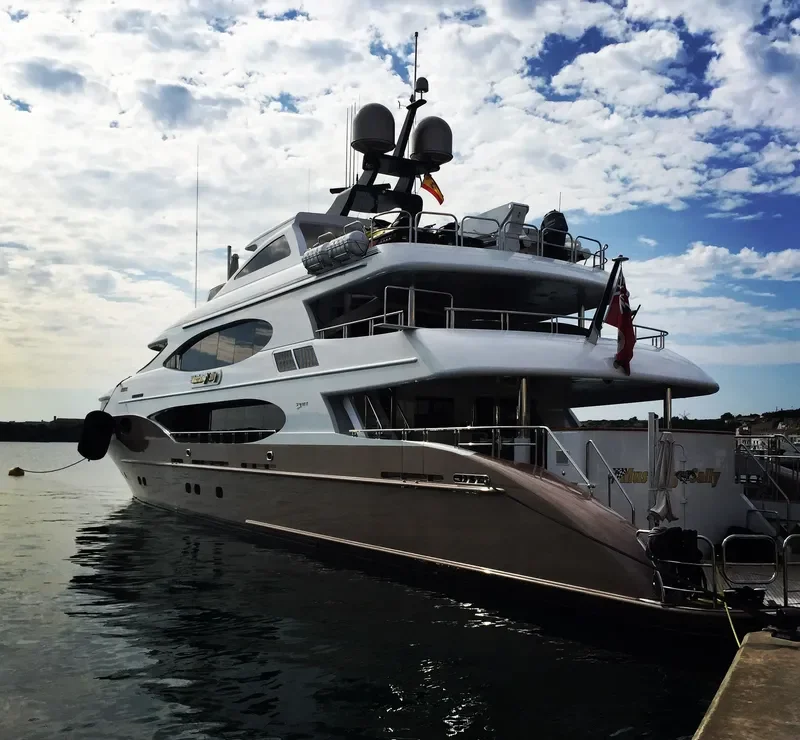 BAD ROMANCE V General Cargo IMO 9509566 photo 4