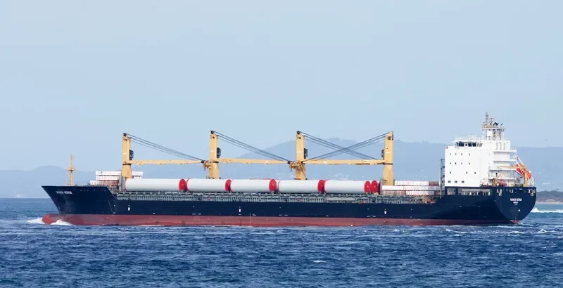 WARNOW MERKUR General Cargo IMO 9509695 photo 2