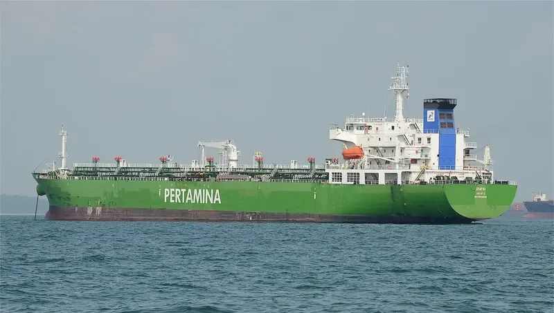 SENIPAH Tanker IMO 9509918 photo 2