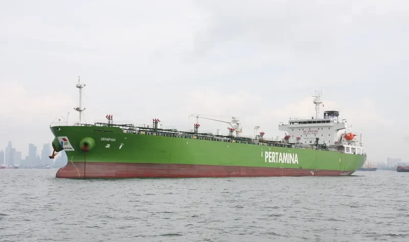 SENIPAH Tanker IMO 9509918 photo 6