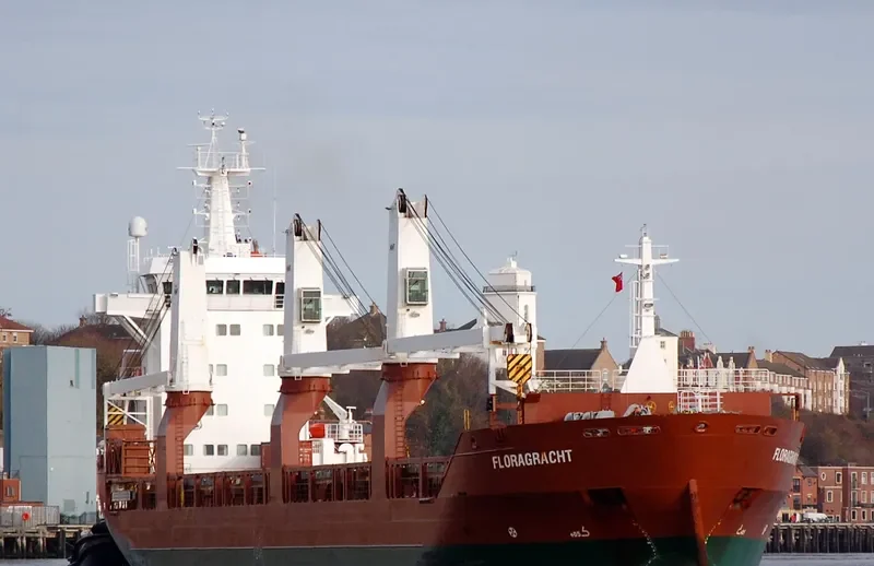 FLORAGRACHT General Cargo IMO 9509968 photo 7