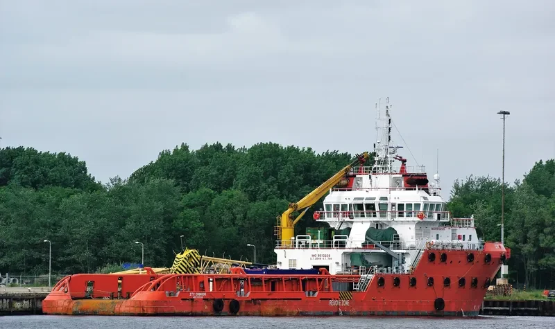 MED SILVER Offshore Vessel IMO 9510228 photo 2