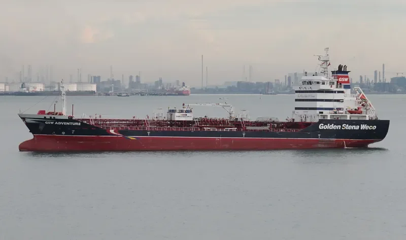MONJASA SERVER Tanker IMO 9510577 photo 9