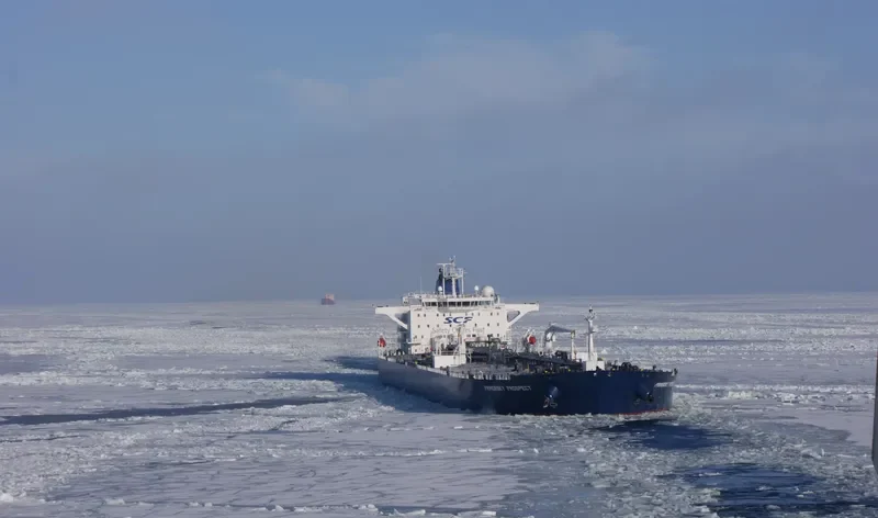 PRIMORSKY PROSPECT Tanker IMO 9511533 photo 6