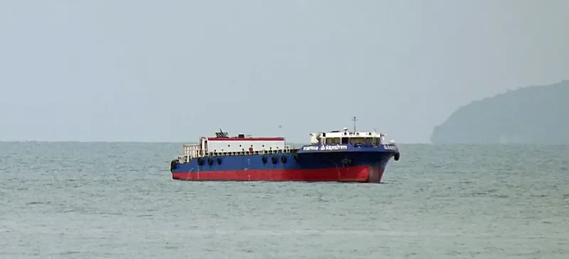 NP SAMUT PRAKAN Container Ship IMO 9511674 photo 9