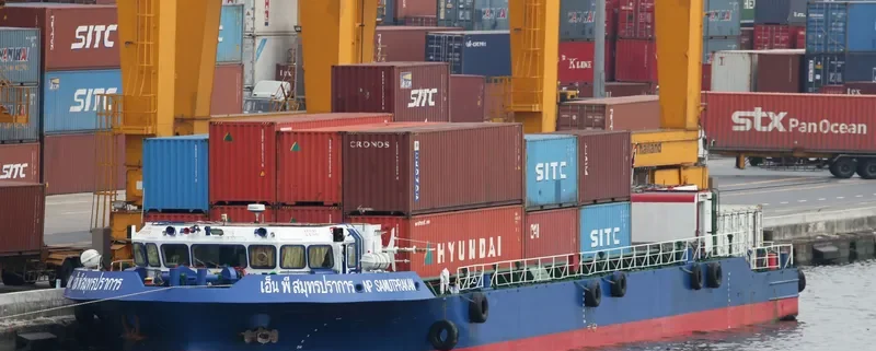 NP SAMUT PRAKAN Container Ship IMO 9511674 photo 10