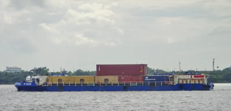 NP BLOOM Container Ship IMO 9511715 photo 10