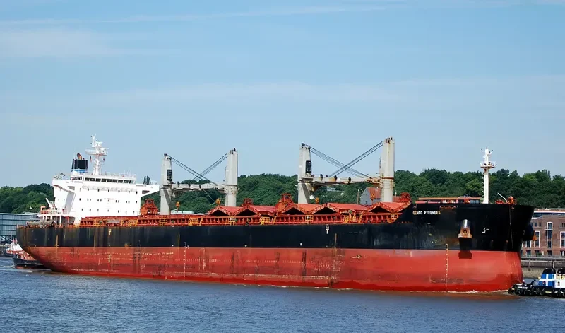 GENCO PYRENEES Bulk Carrier IMO 9511832 photo 3