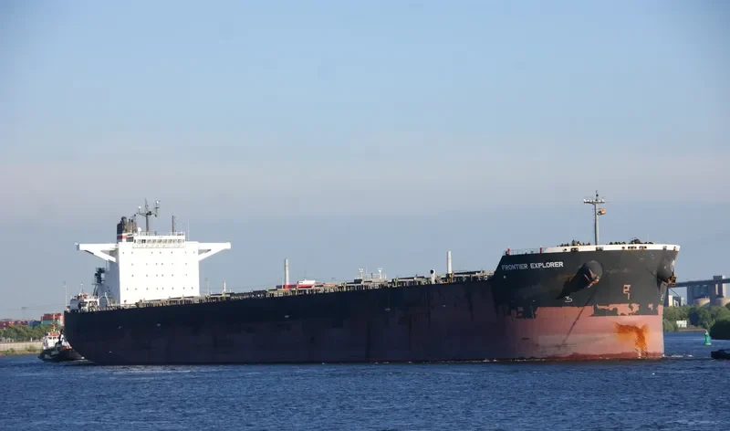 FRONTIER EXPLORER Bulk Carrier IMO 9511959 photo 8