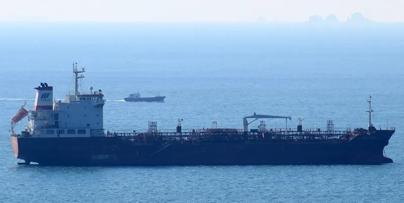 SKY BLUE Tanker IMO 9512109 photo 4