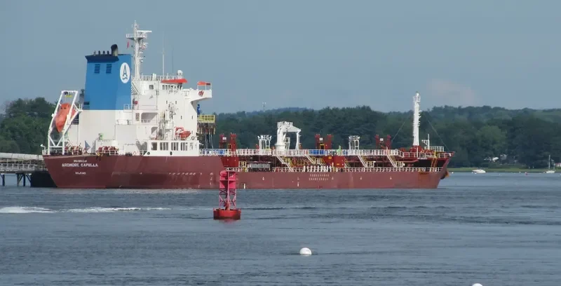 BTS CAPELLA Tanker IMO 9512111 photo 10