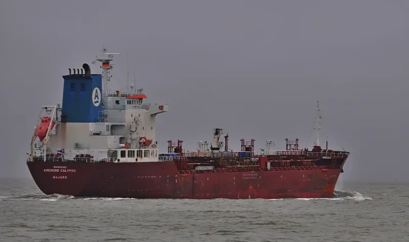 BTS CALYPSO Tanker IMO 9512123 photo 6