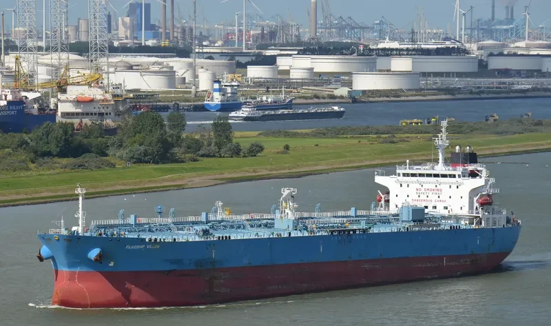 FLAGSHIP WILLOW Tanker IMO 9512484 photo 3