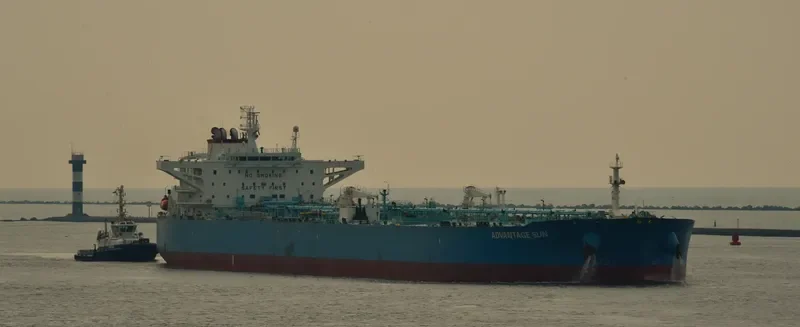ADVANTAGE SUN Tanker IMO 9513141 photo 2
