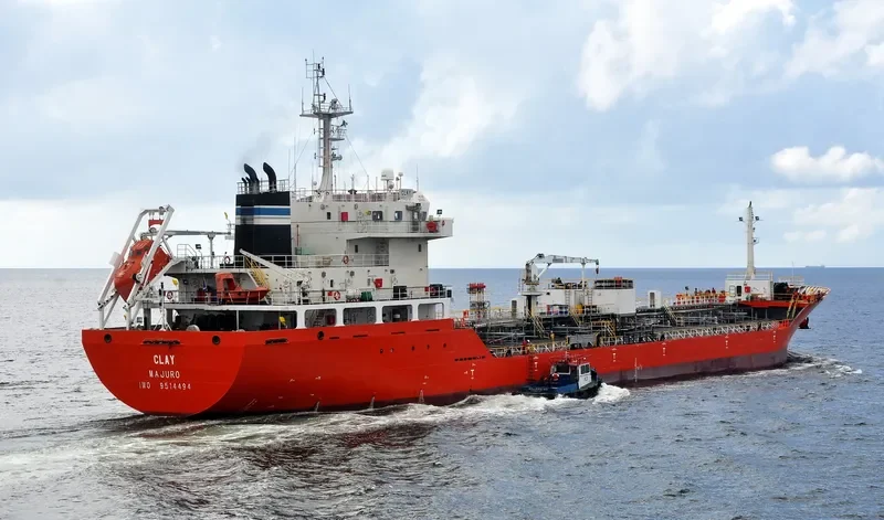 CLENSTON Tanker IMO 9514494 photo 2